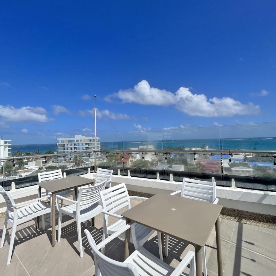 ホテル Azure Lofts & Pool San Andrés エクステリア 写真