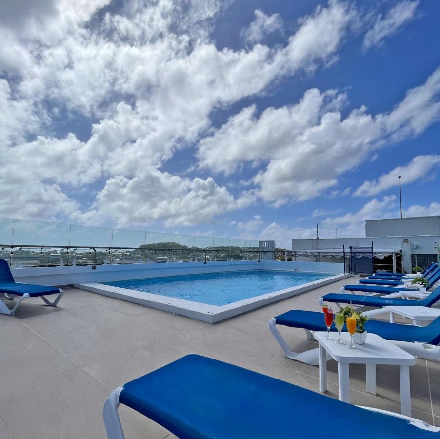 ホテル Azure Lofts & Pool San Andrés エクステリア 写真